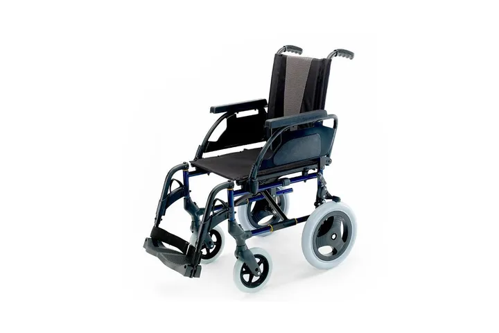 Cadeira de rodas de acompañante